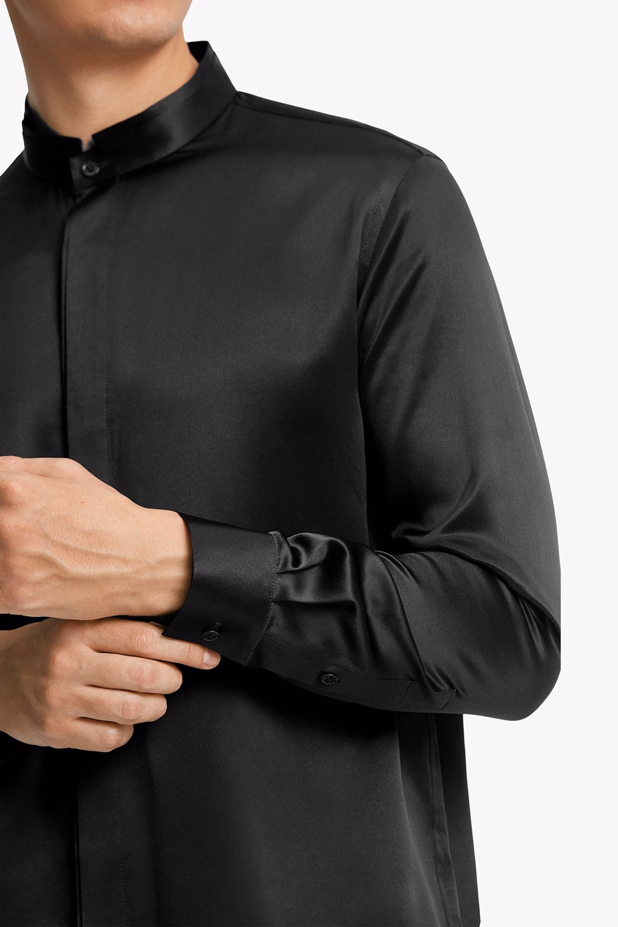 Chemise en soie pour hommes à patte dissimulée classique
