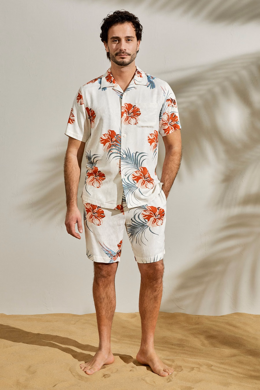 Chemise hibiscus de croisière hawaïenne