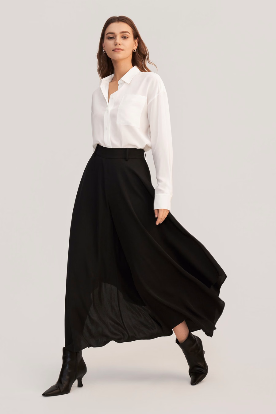 Chemise en soie oversize à épaules tombantes