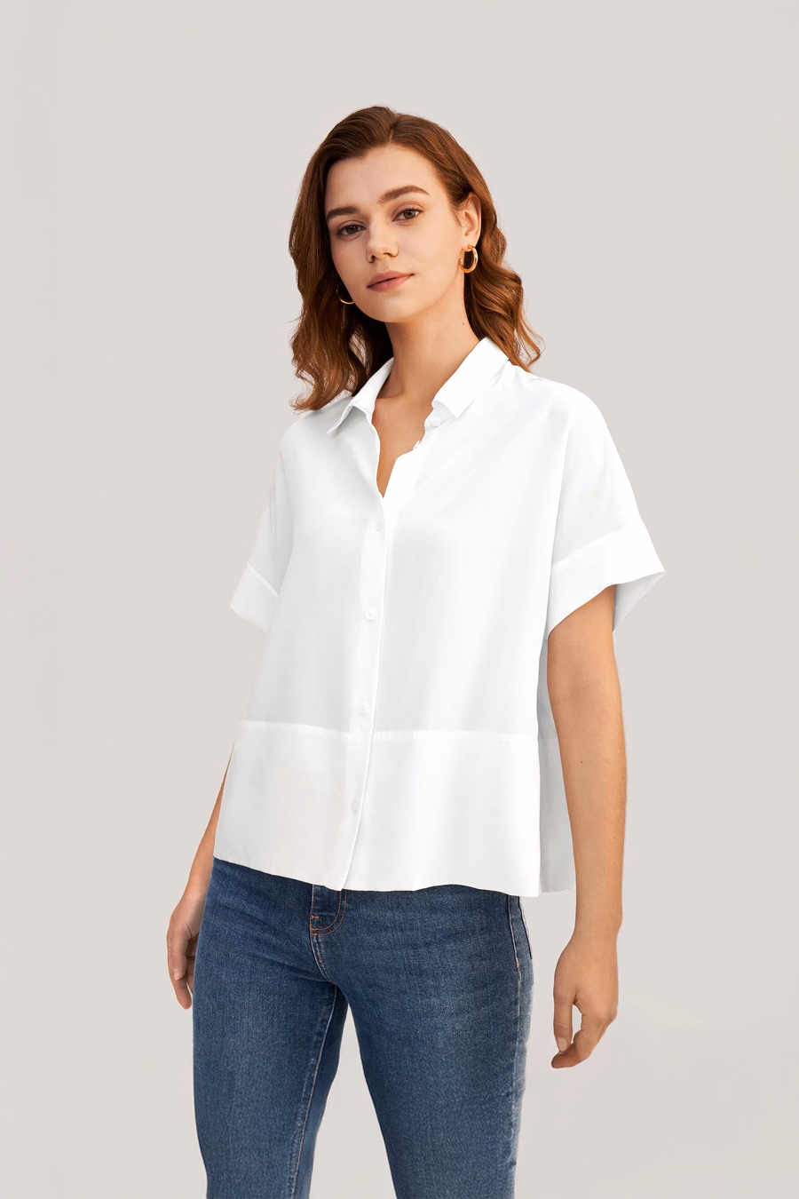T-shirt en soie à manches courtes décontracté et ample