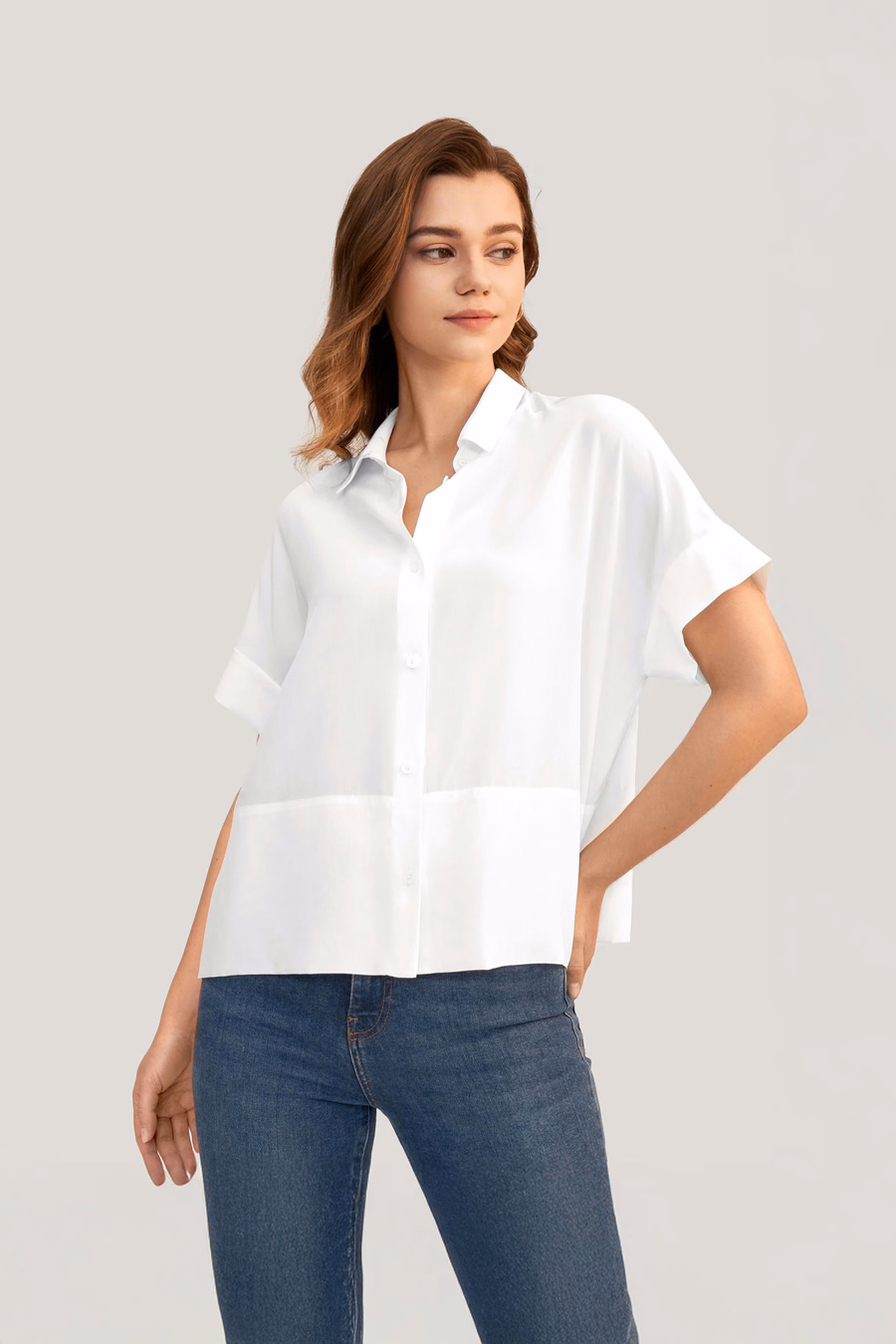 T-shirt en soie à manches courtes décontracté et ample