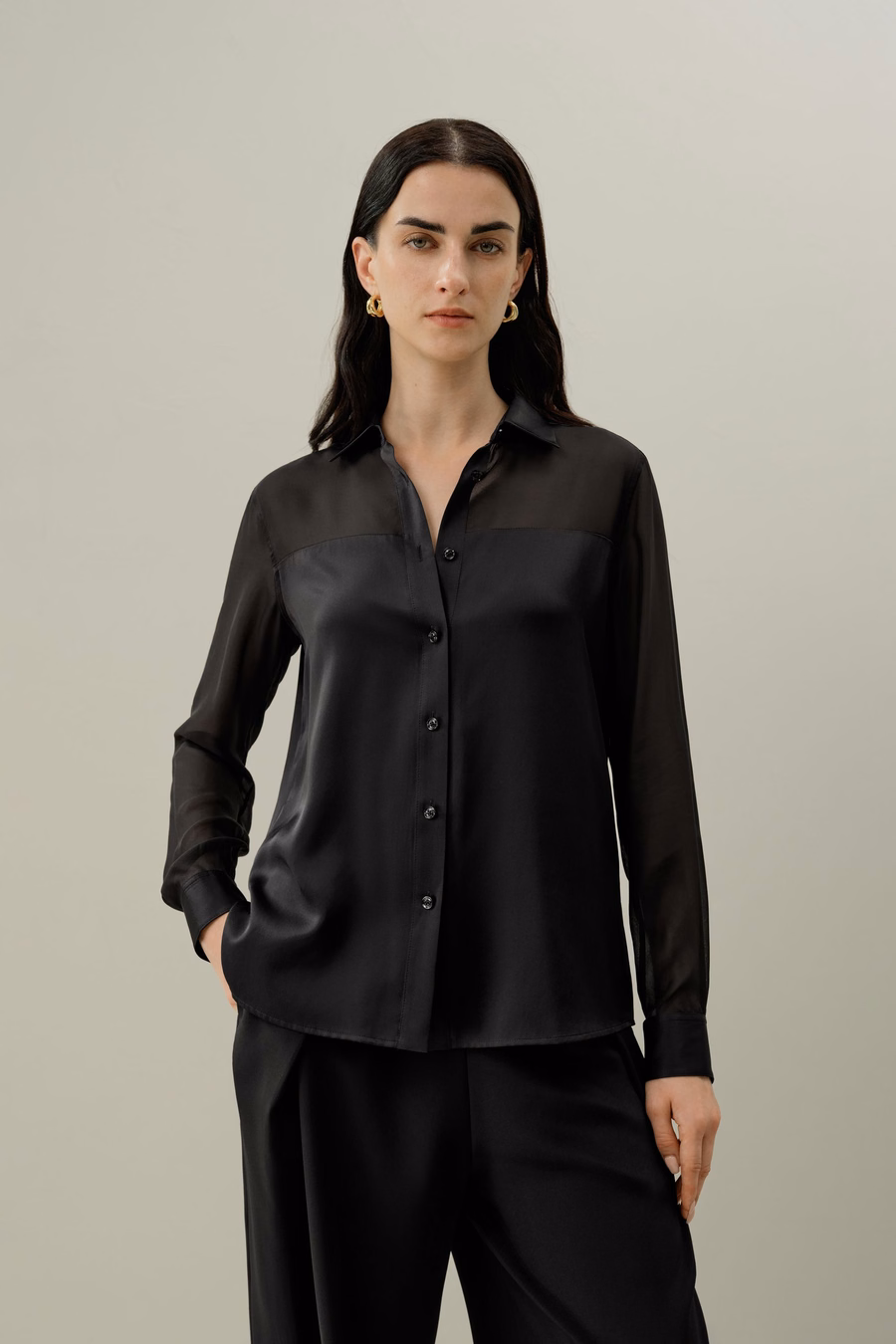 Chemise en soie organza à boutons