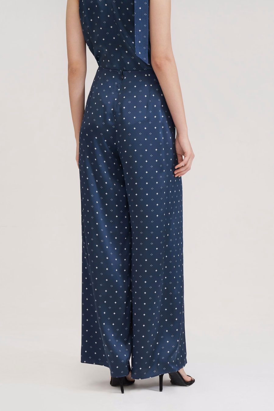 Pantalons en soie Ginkgo à jambes larges