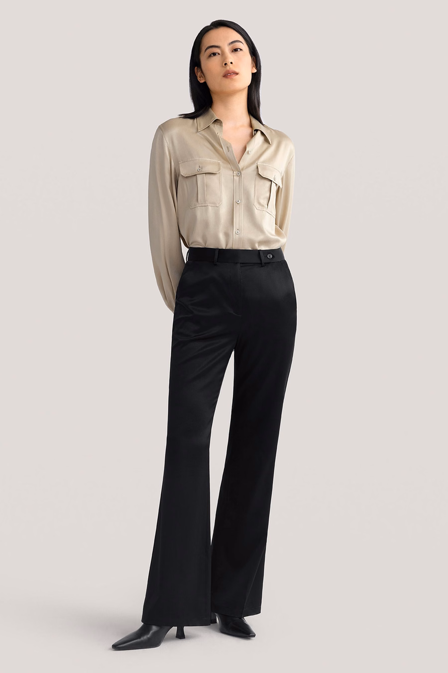 Chemise en soie lavée à la main avec épaulettes