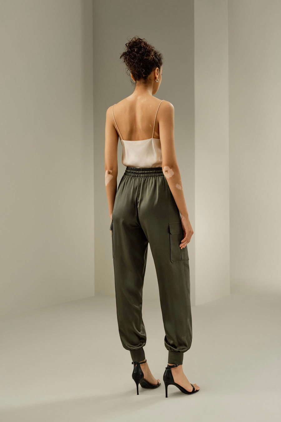 Pantalons en soie safari