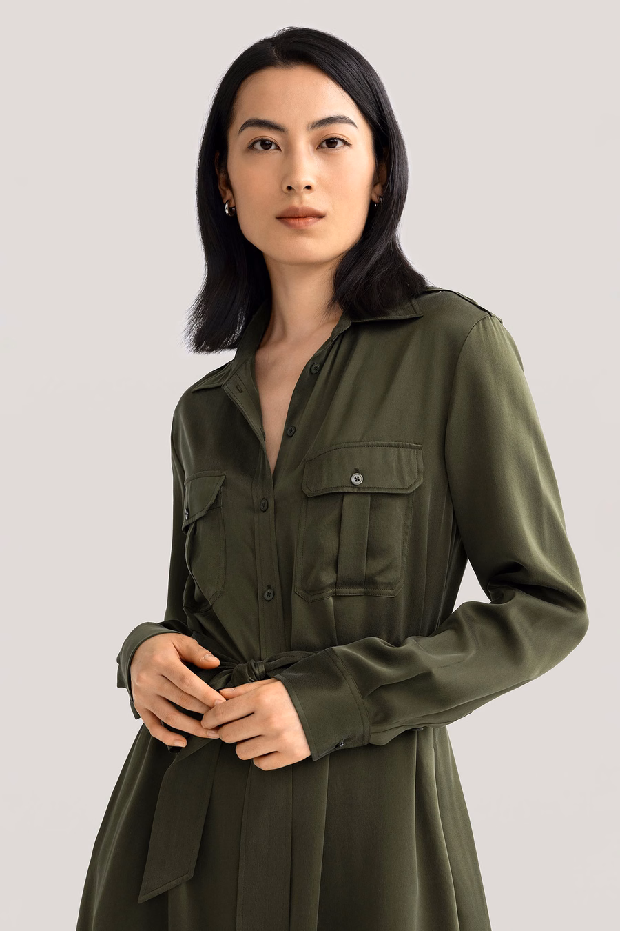Robe trench en soie lavée à la main