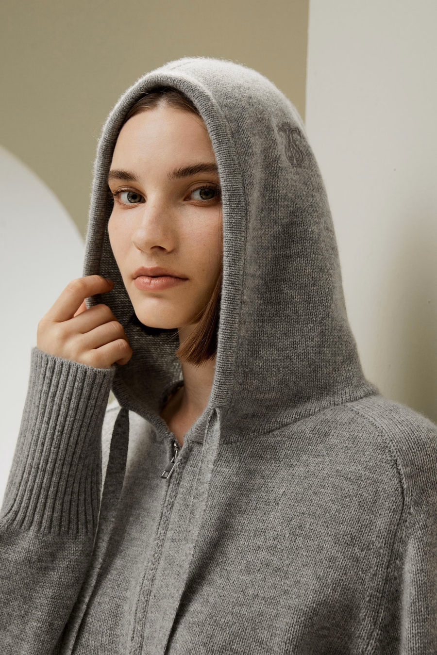 Hoodie Court en Laine Cashmere à Fermeture Éclair