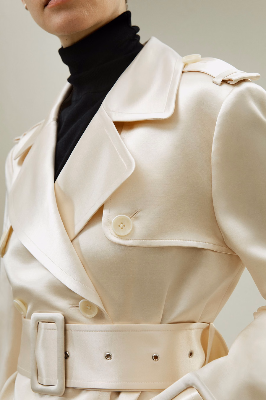 Manteau ceinturé en mélange de soie à double boutonnage