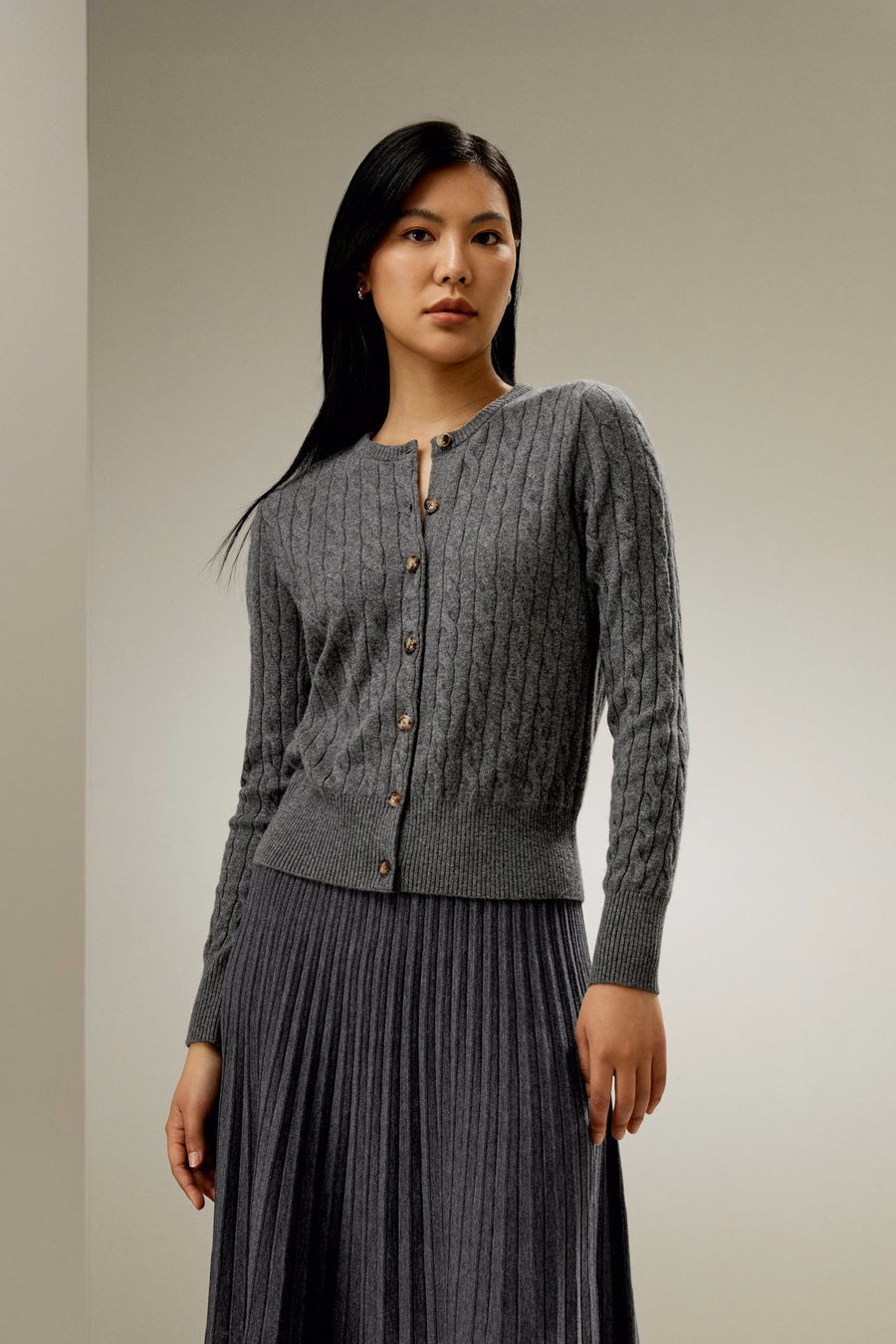 Cardigan en cachemire à torsades pour bébé