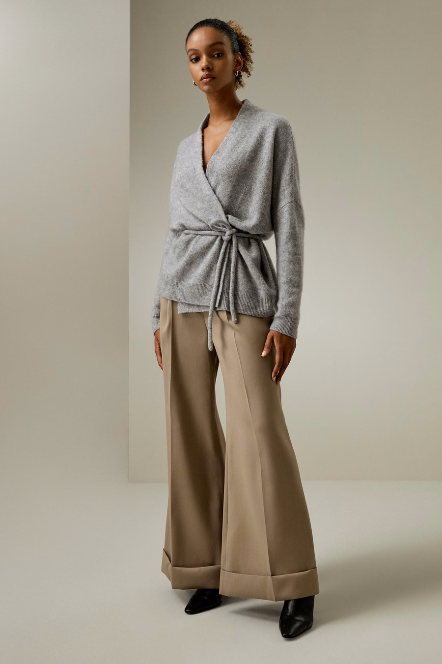 Cardigan en tricot avec enveloppe