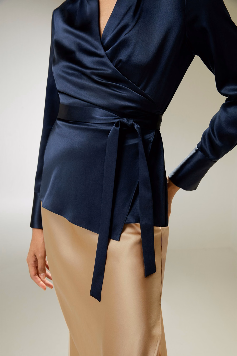 Blouse Enveloppante en Soie
