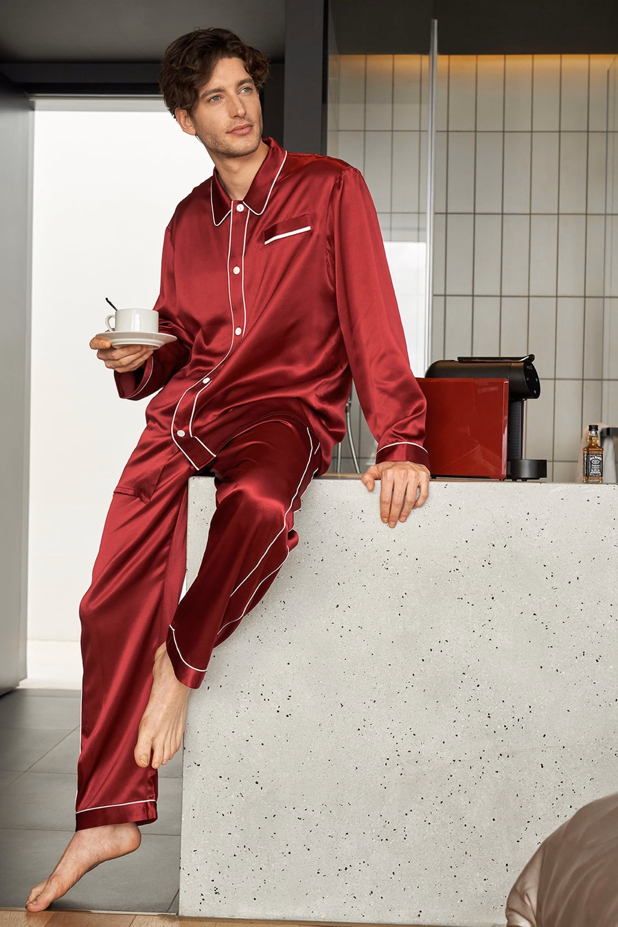Ensemble de pyjama en soie unique avec passepoil à double rangée