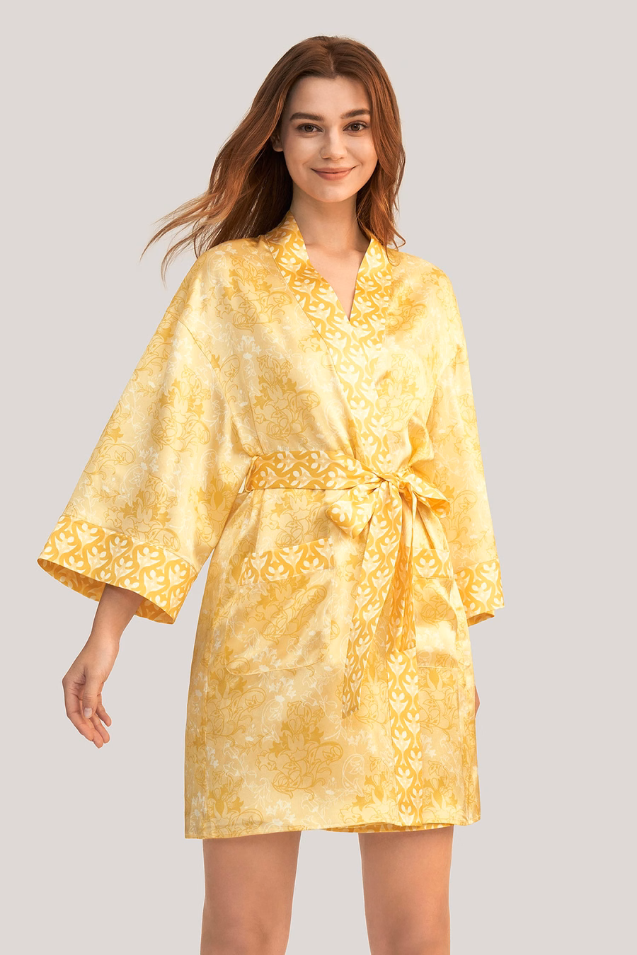 Robe kimono en soie Golden Lily