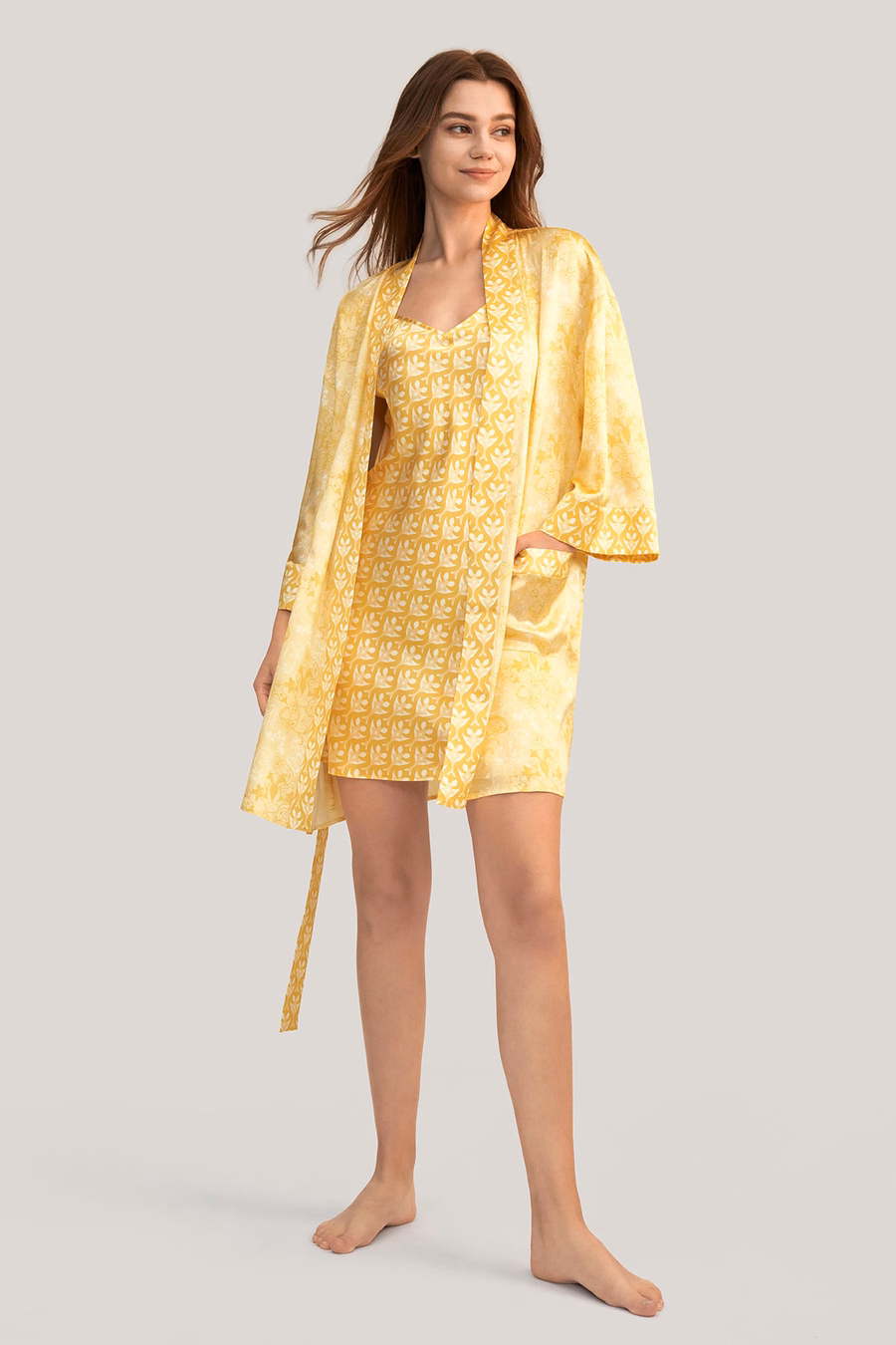 Robe kimono en soie Golden Lily