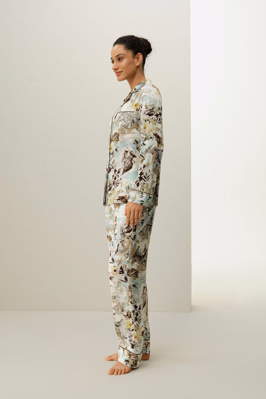 Ensemble de pyjama en soie classique pour le zodiaque Verseau