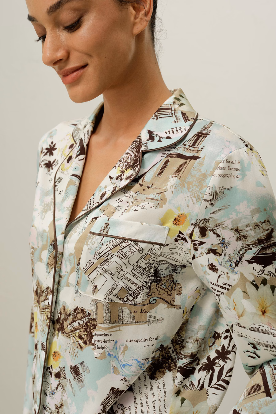 Ensemble de pyjama en soie classique pour le zodiaque Verseau