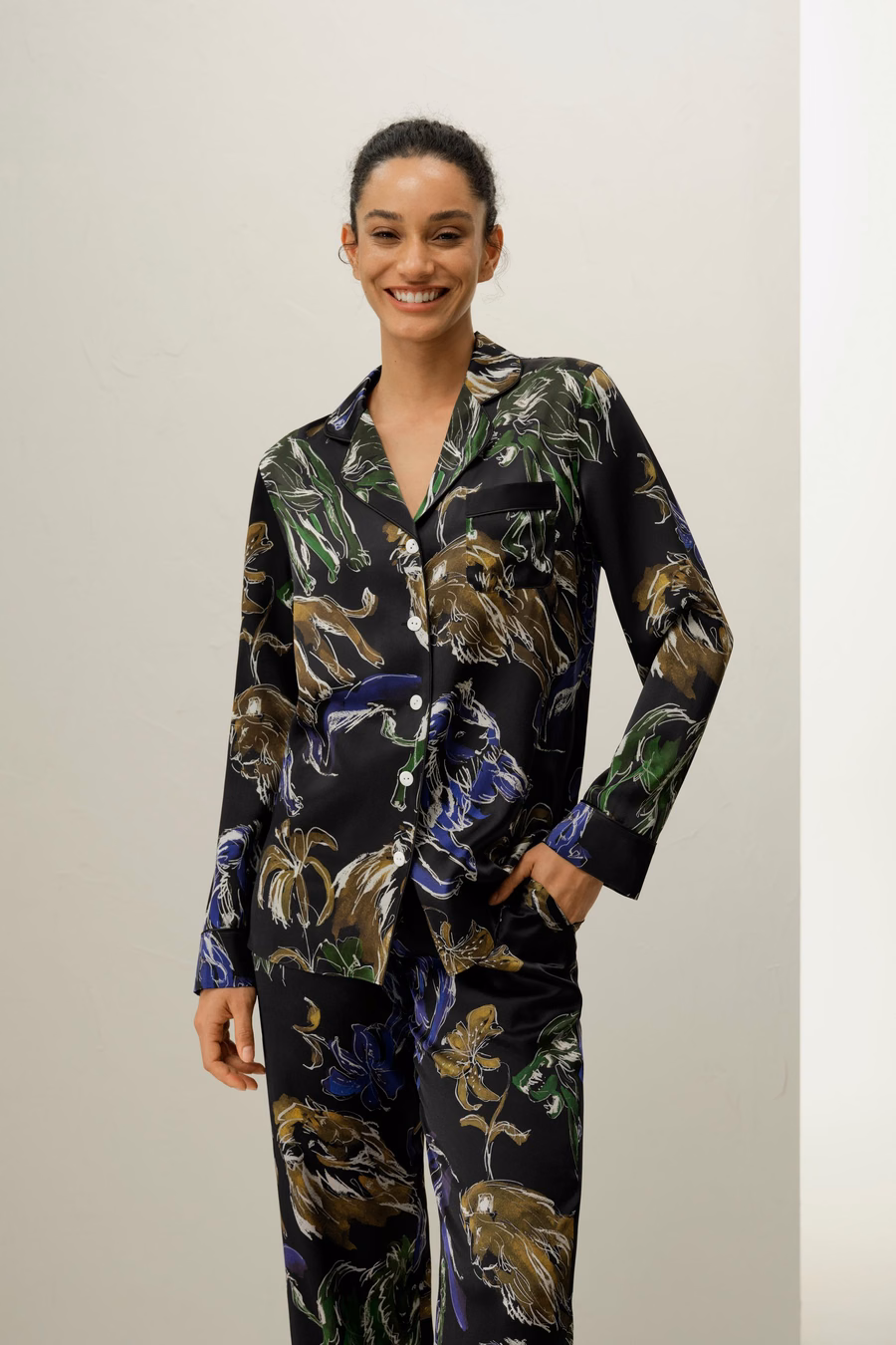 Ensemble de Pyjama Classique en Soie du Zodiaque Lion
