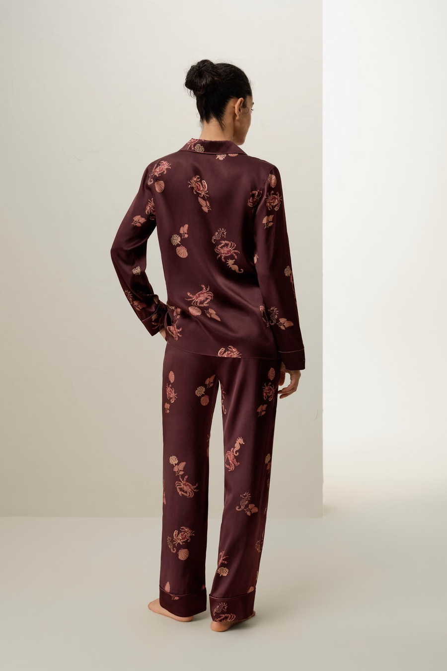 Ensemble de pyjama en soie classique du zodiaque Cancer