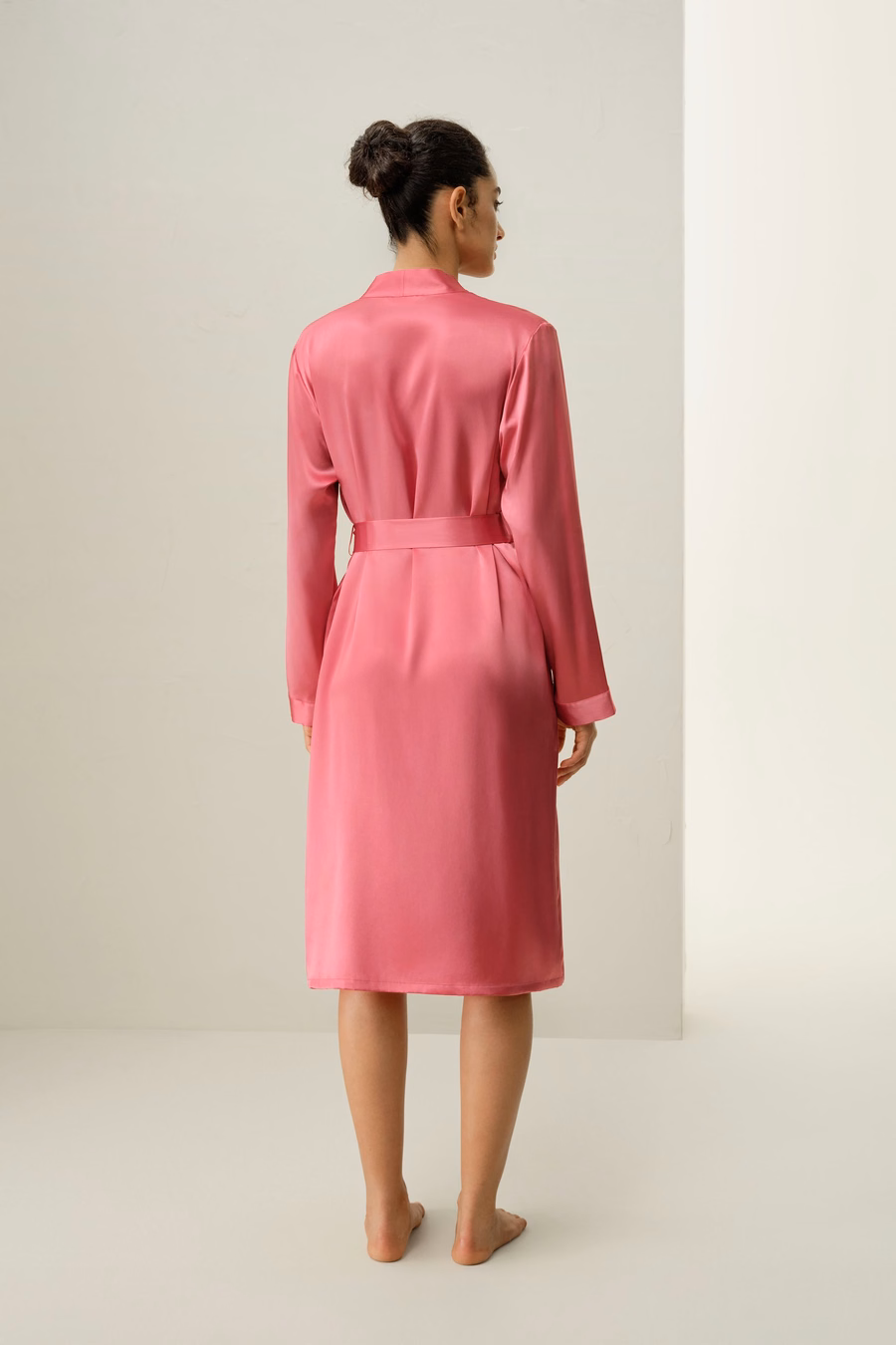 Robe mi-soie de confort de Hope