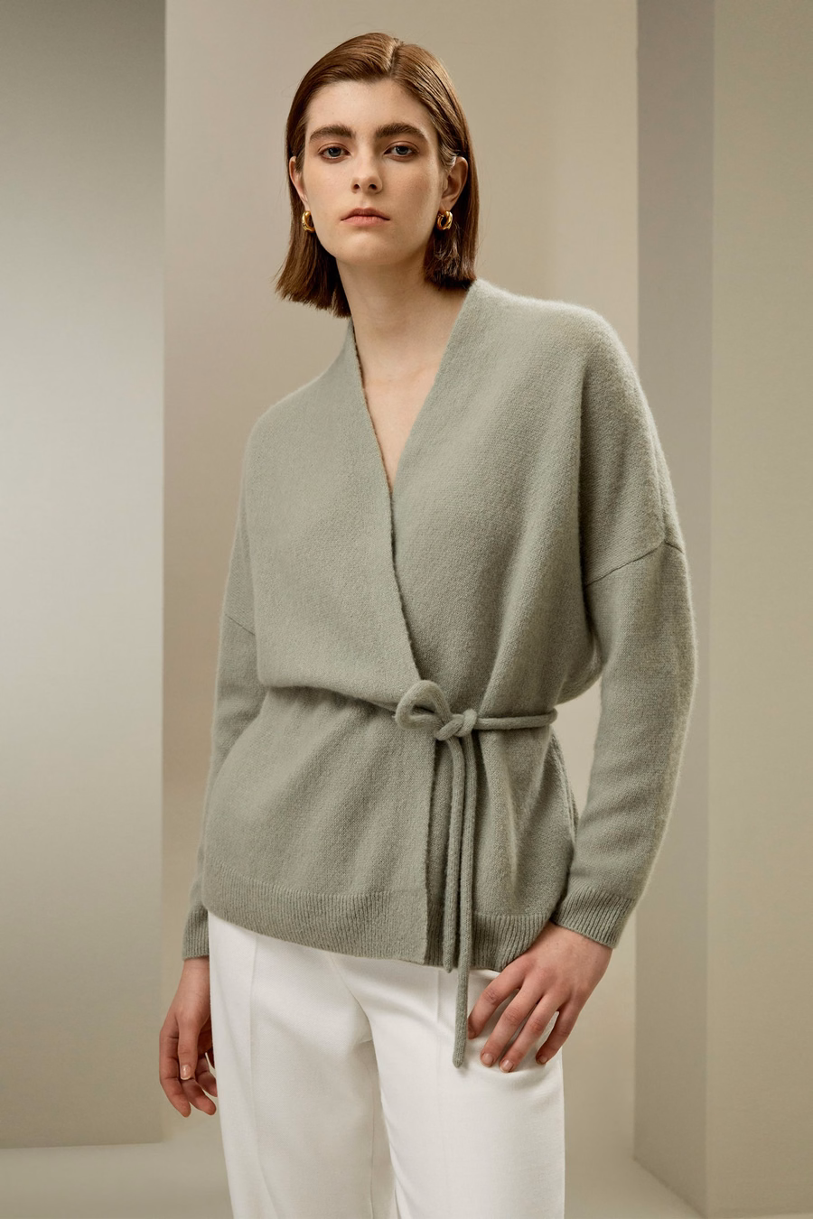 Cardigan en tricot avec enveloppe