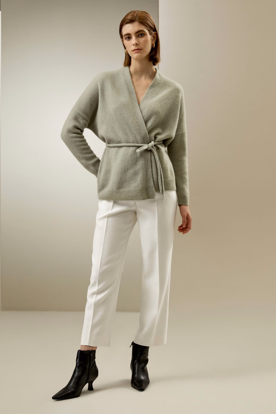 Cardigan en tricot avec enveloppe