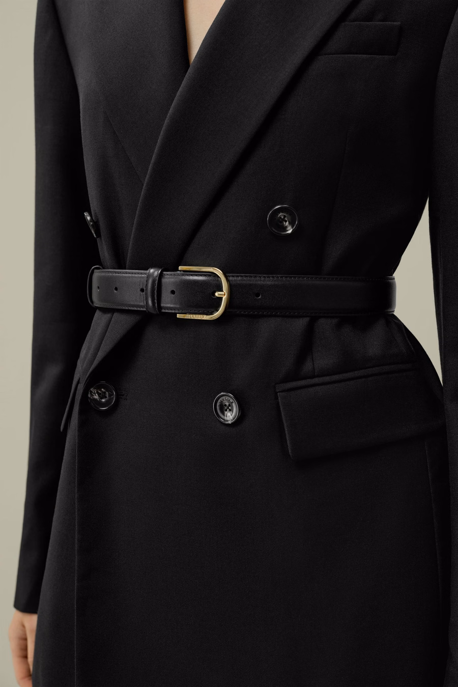 Ceinture en cuir avec boucle en or