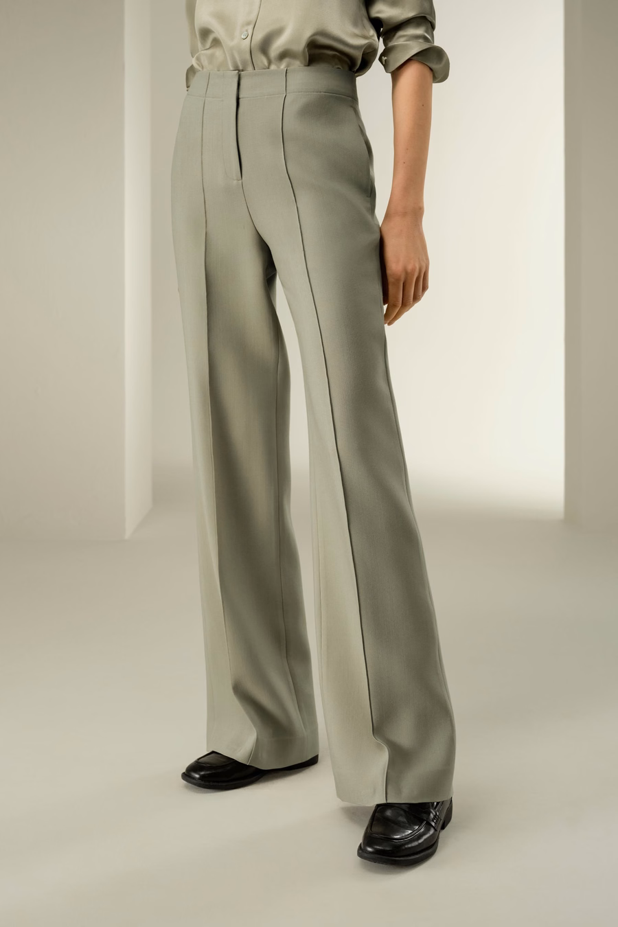 Pantalons Évasés en Soie et Laine