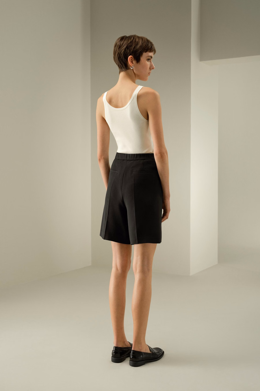 Silk-Wool Blend Polished Shorts