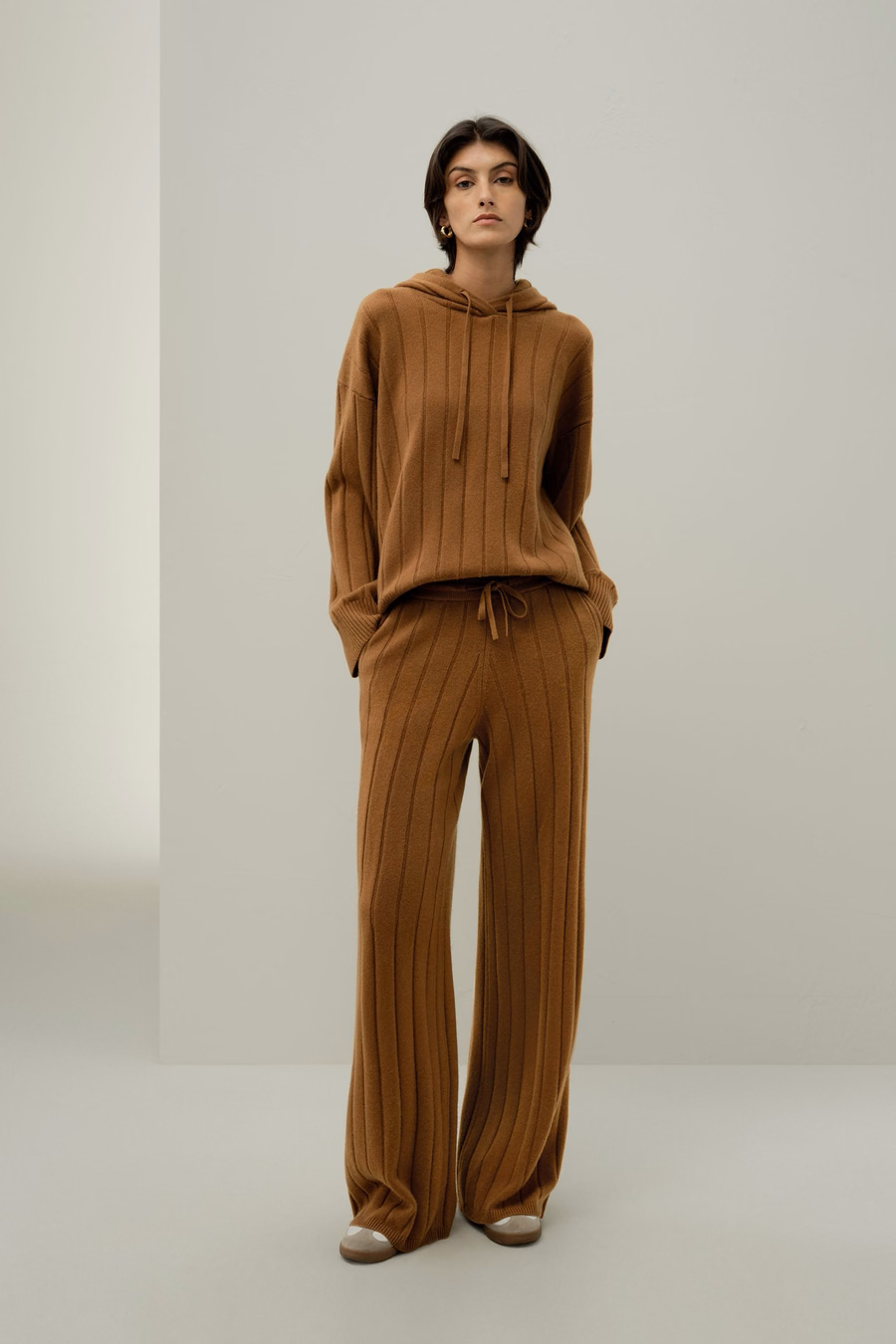 Pantalons à jambes larges côtelés