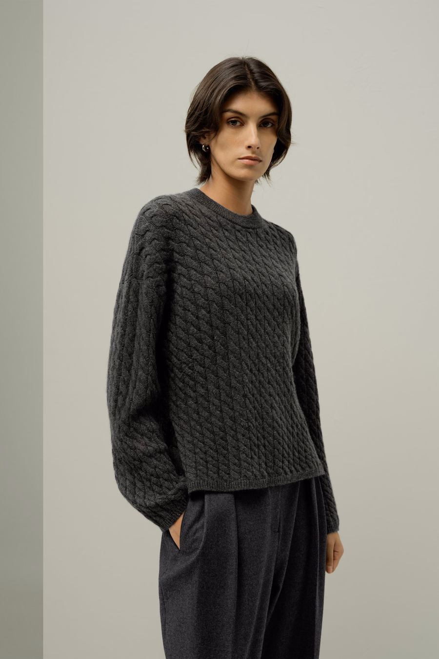 Pull en Cachemire Tricoté en Câble à Col Rond