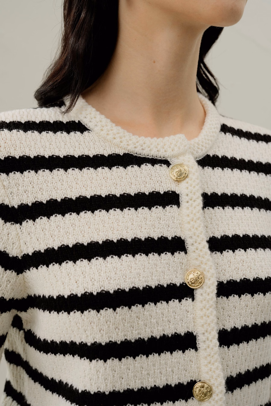 Gilet en laine crocheté rayé