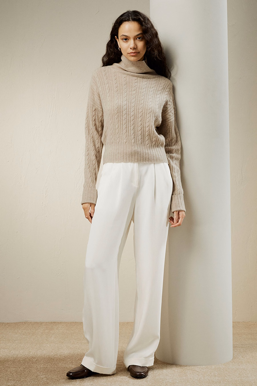 Pull à col roulé en maille classique