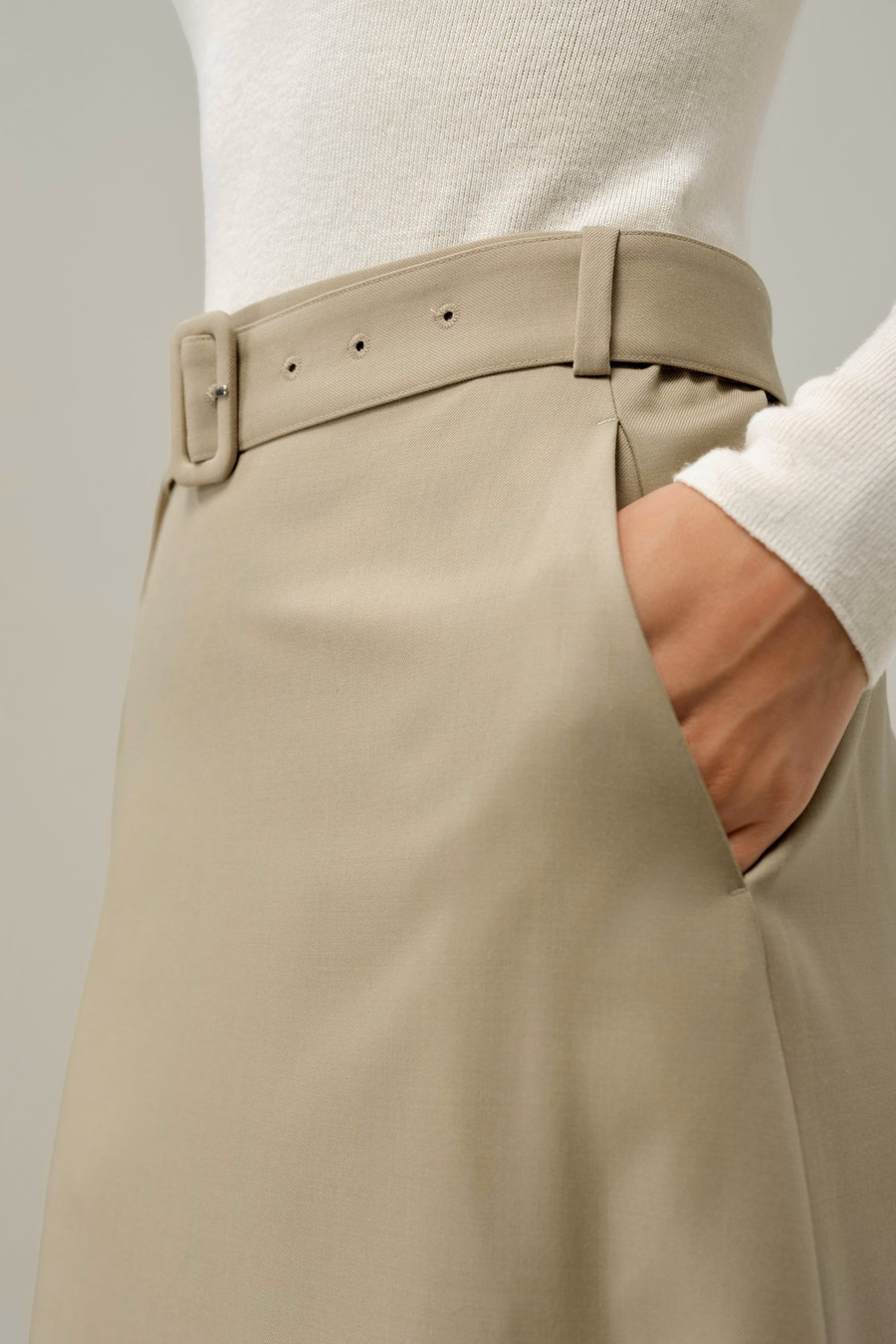 Jupe Midi Ceinturée en Mélange Soie-Laine