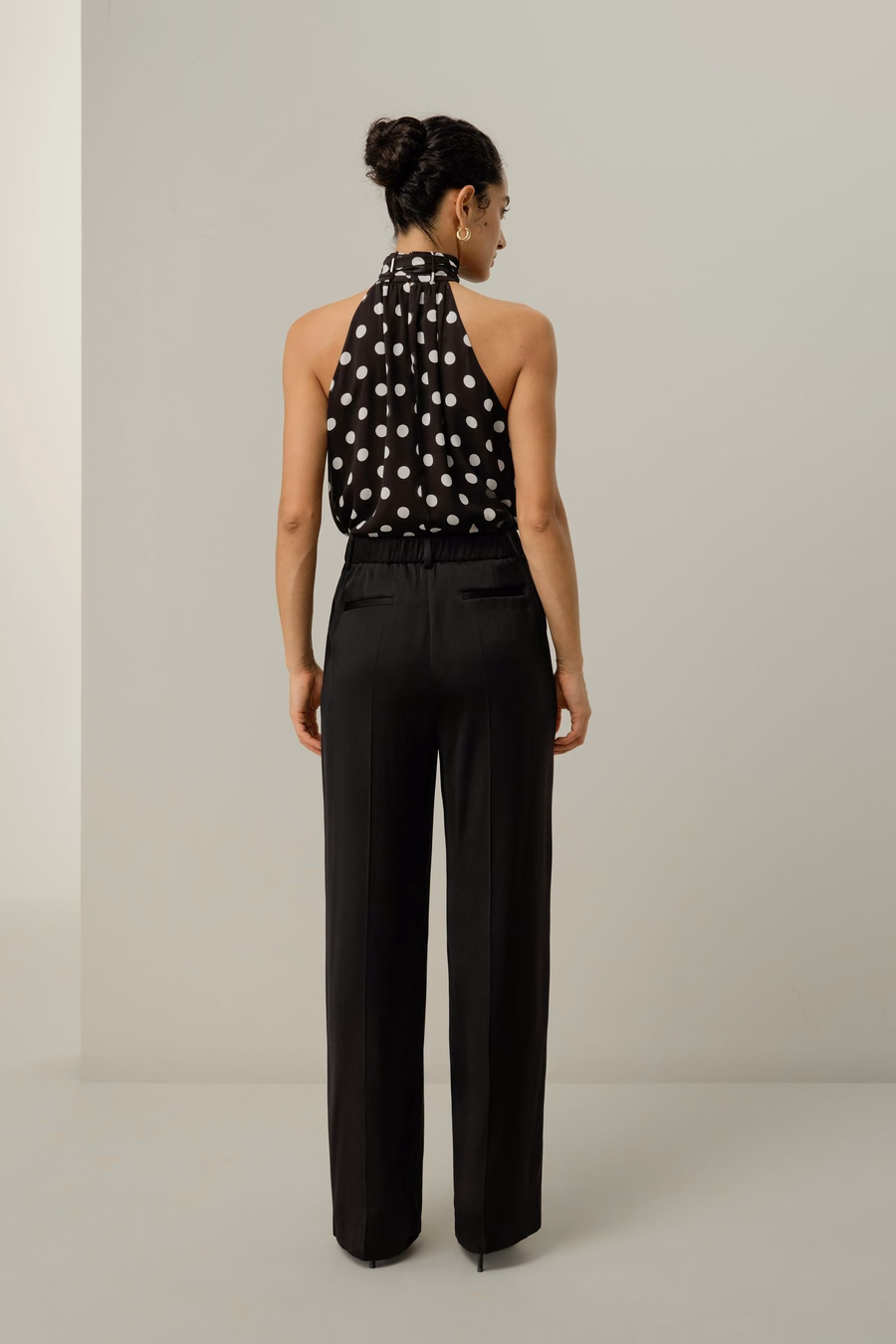 Pantalons droite en Charmeuse double face