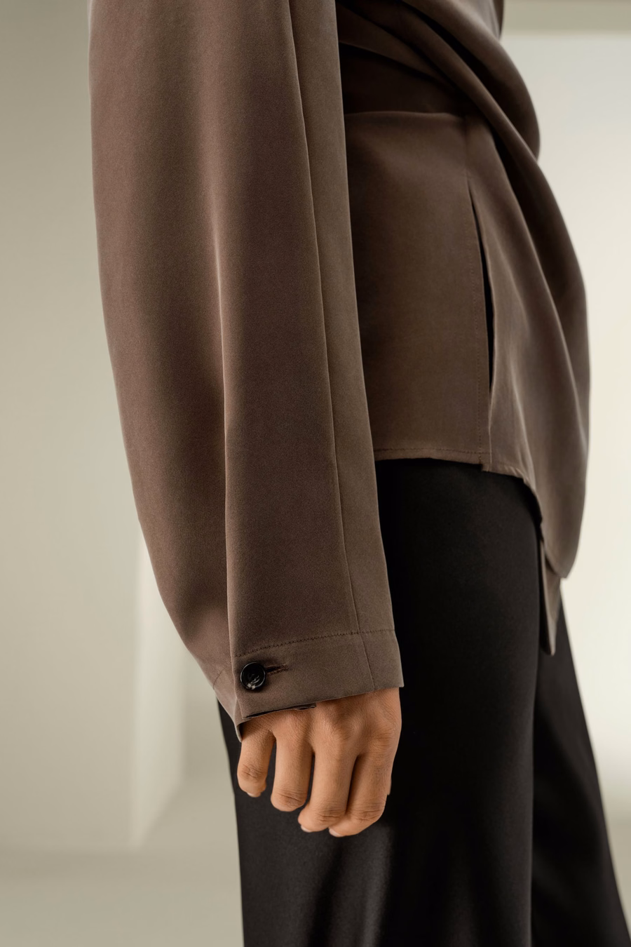 Chemise en Soie Multipositions