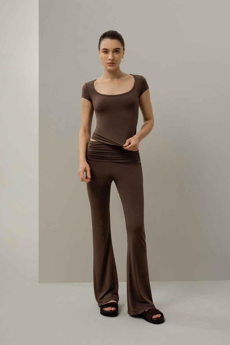 Pantalons Fluid Flare en Jersey de Soie Breeze