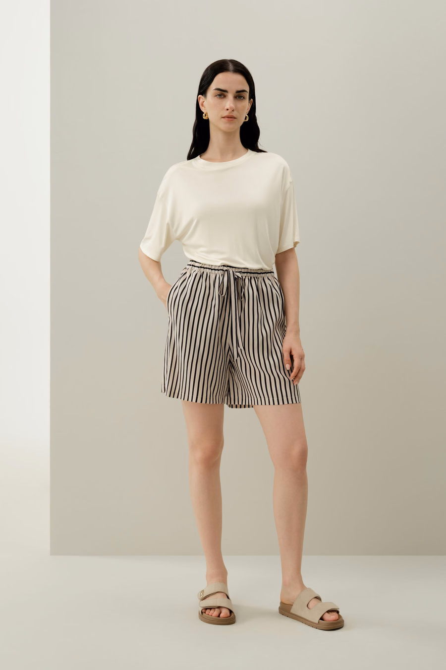 Short en soie rayée