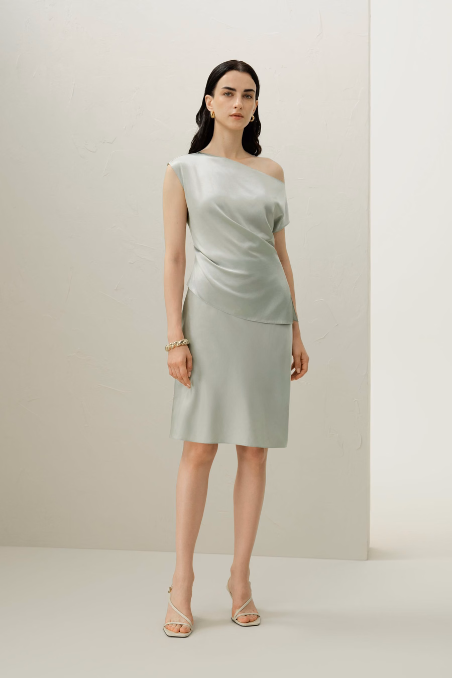 Haut Asymétrique en Charmeuse Élastique