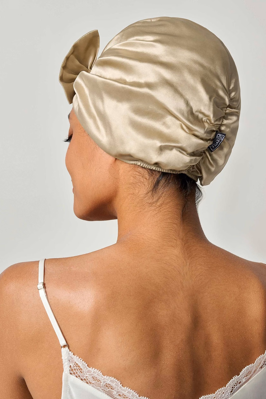 Bonnet de nuit vintage avec nœud