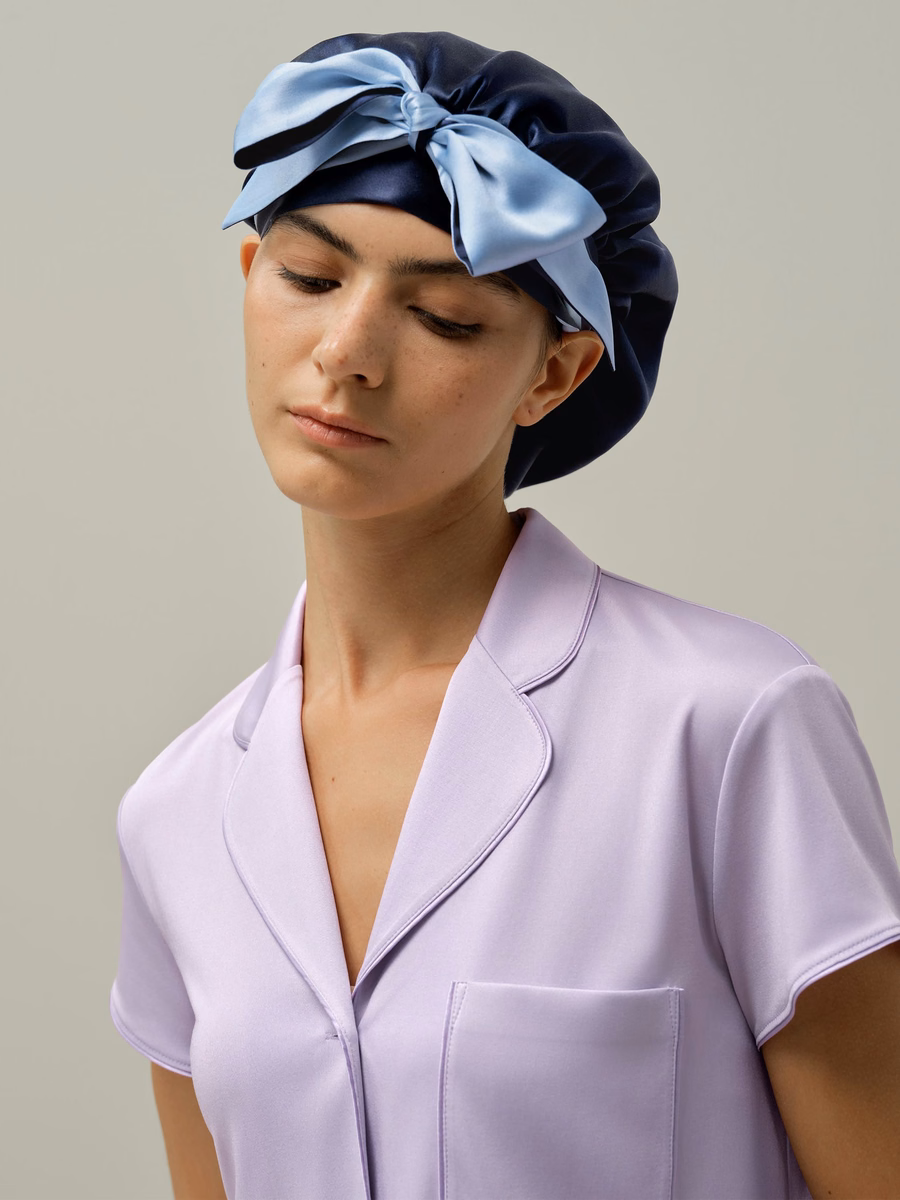 Bonnet de sommeil en soie réversible avec rubans ajustables